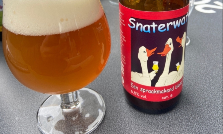 Snaterwater Blond bier flesje met glas